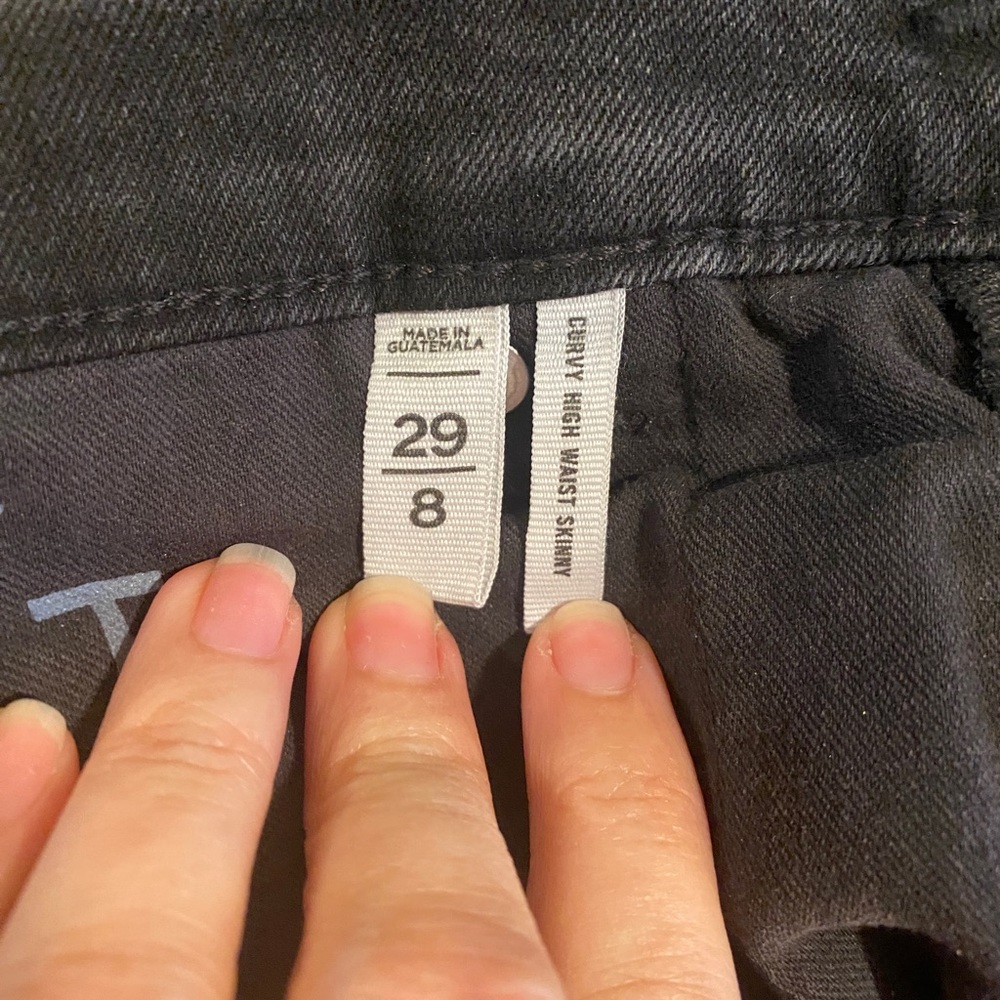 Loft Jeans - Picture 4 of 6